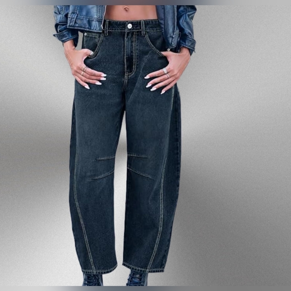 Women's  Trendy Barrel Jeans Size MEDIUM